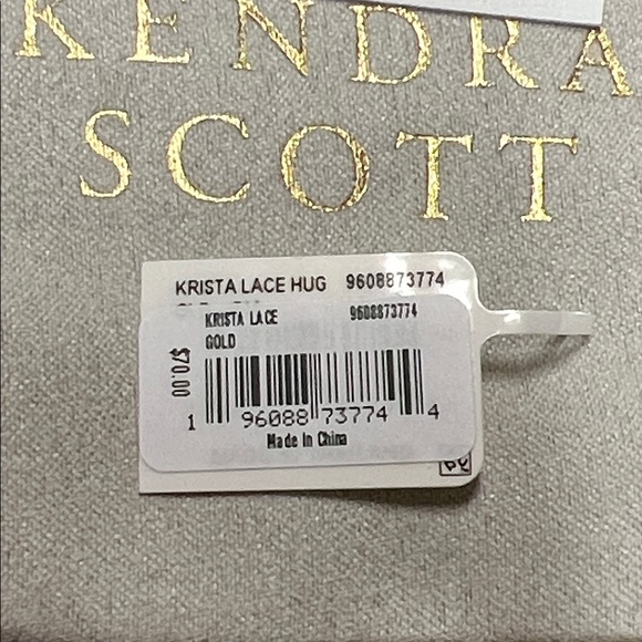 NWT Kendra Scott Gold Krista Lace Huggie Earrings - Picture 5 of 5